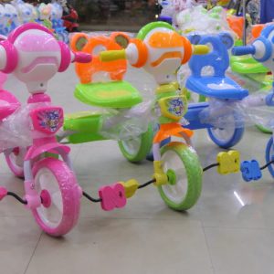 3 Wheel Tricycle Robotic Shape For Kids/Baby